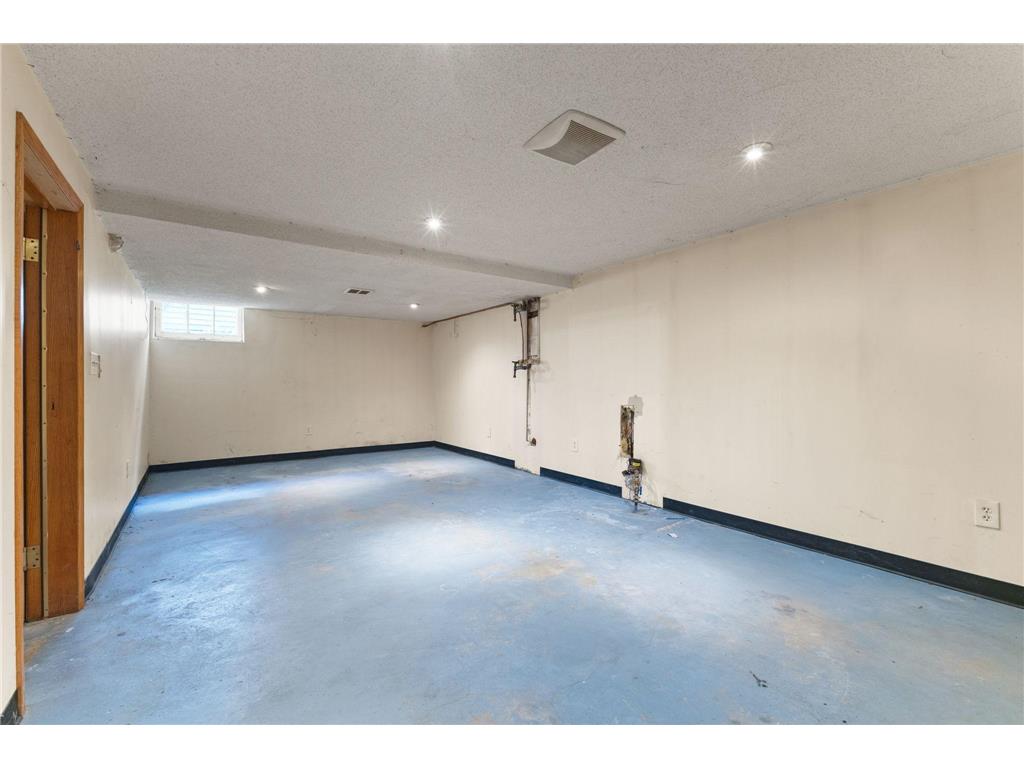 3847 Cedar Avenue S Minneapolis MN 55407 6799292 image27