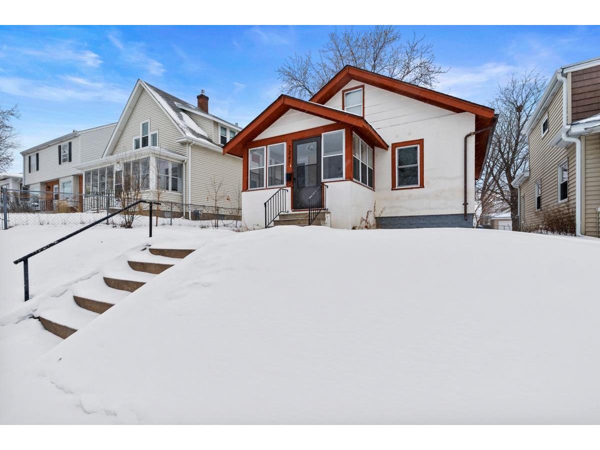 3847 Dupont Avenue N, Minneapolis, MN 55412 MLS 6143034 Edina Realty
