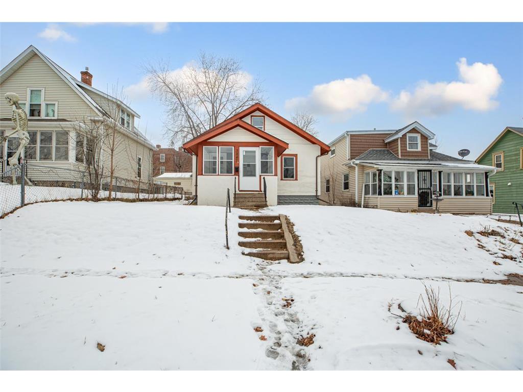 3847 Dupont Avenue N Minneapolis MN 55412 6491777 image1