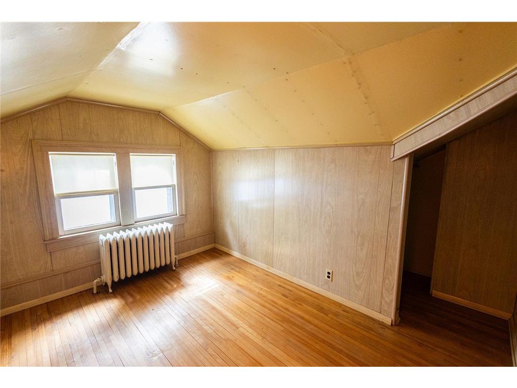 3847 Queen Avenue N Minneapolis MN 55412 7037604 image13