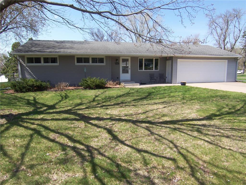 3849 Bellaire Avenue White Bear Lake MN 55110 7062427 image1