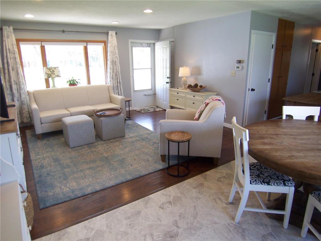 3849 Bellaire Avenue White Bear Lake MN 55110 7062427 image4