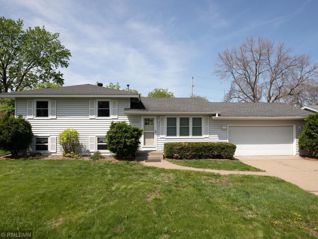 3849 Jordan Avenue N New Hope MN 55427 6371981 image1