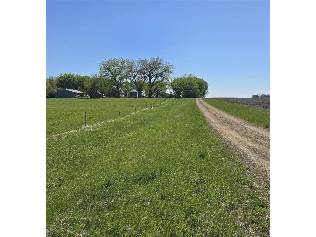 38492 470th Avenue Windom MN 56101 7073714 image6