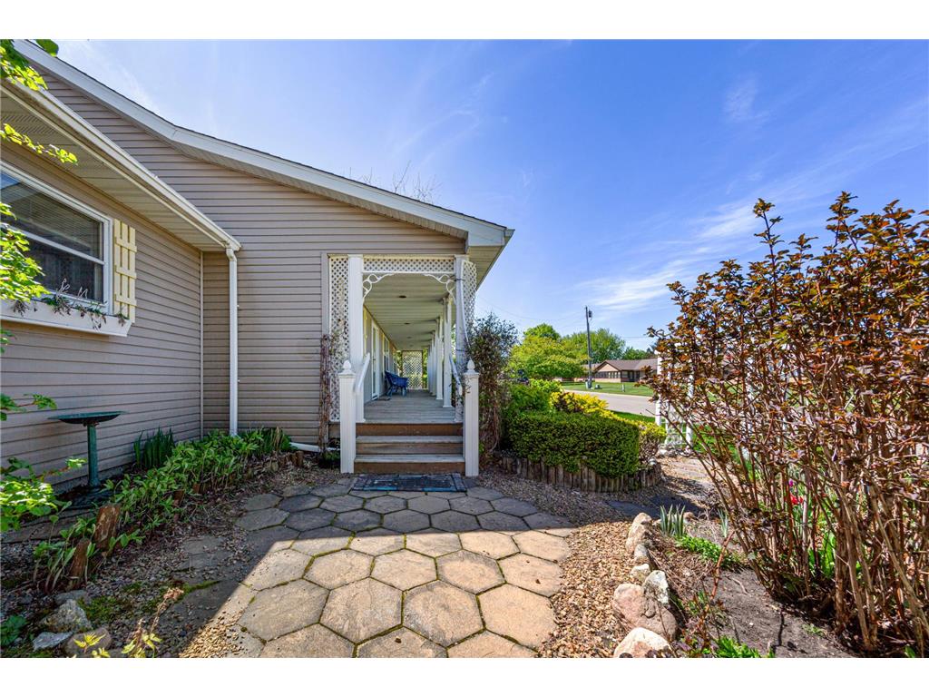 385 22nd Street SE Owatonna MN 55060 7069657 image5