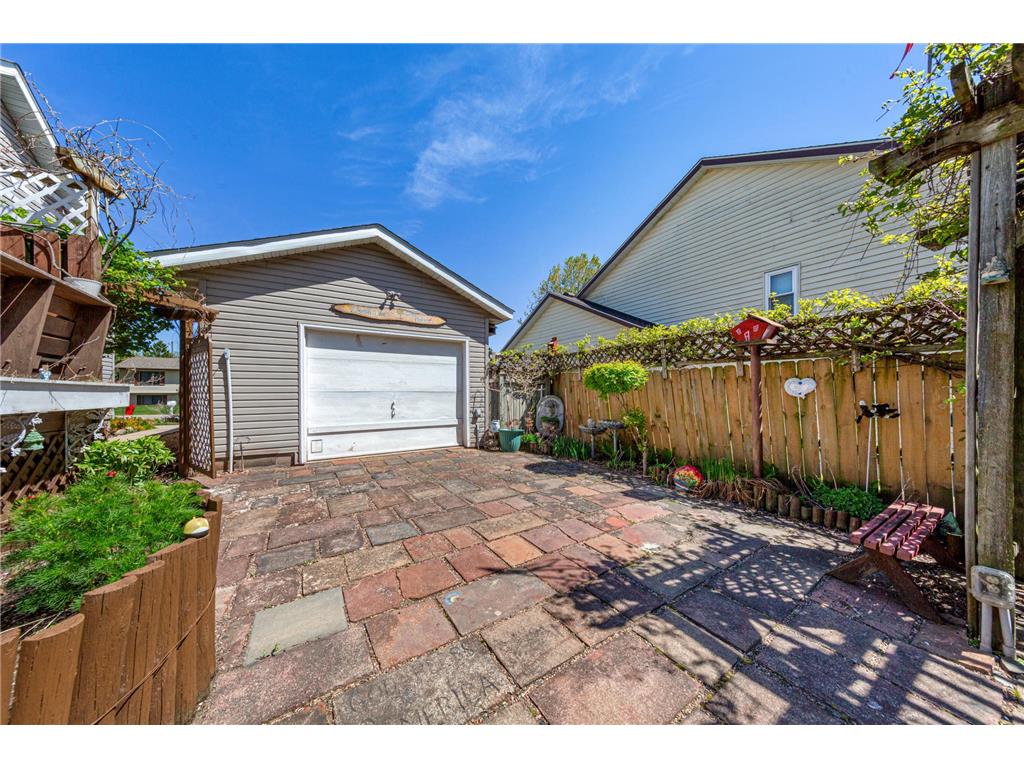 385 22nd Street SE Owatonna MN 55060 7069657 image9
