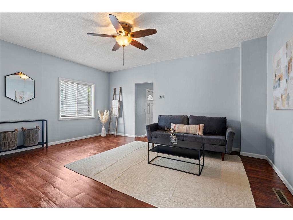 385 - 387 Stryker Avenue Saint Paul MN 55107 7082016 image38