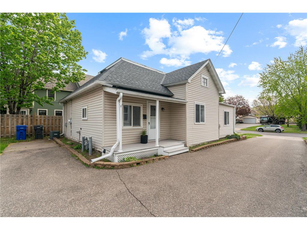 385 - 387 Stryker Avenue Saint Paul MN 55107 7082016 image51