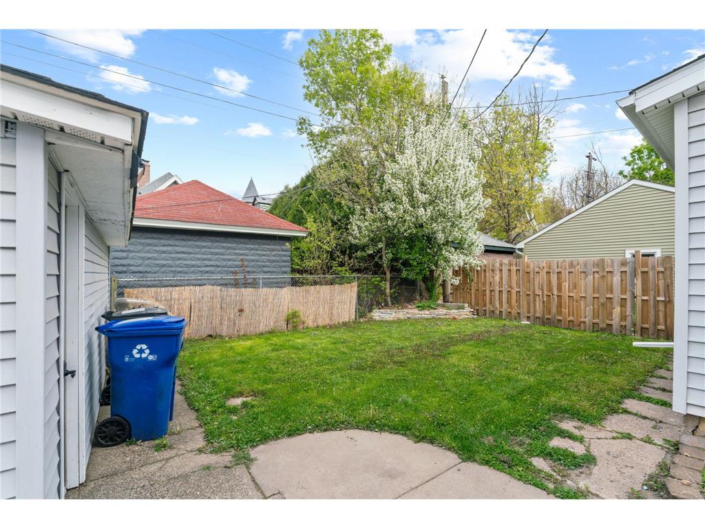 385 - 387 Stryker Avenue Saint Paul MN 55107 7082016 image62