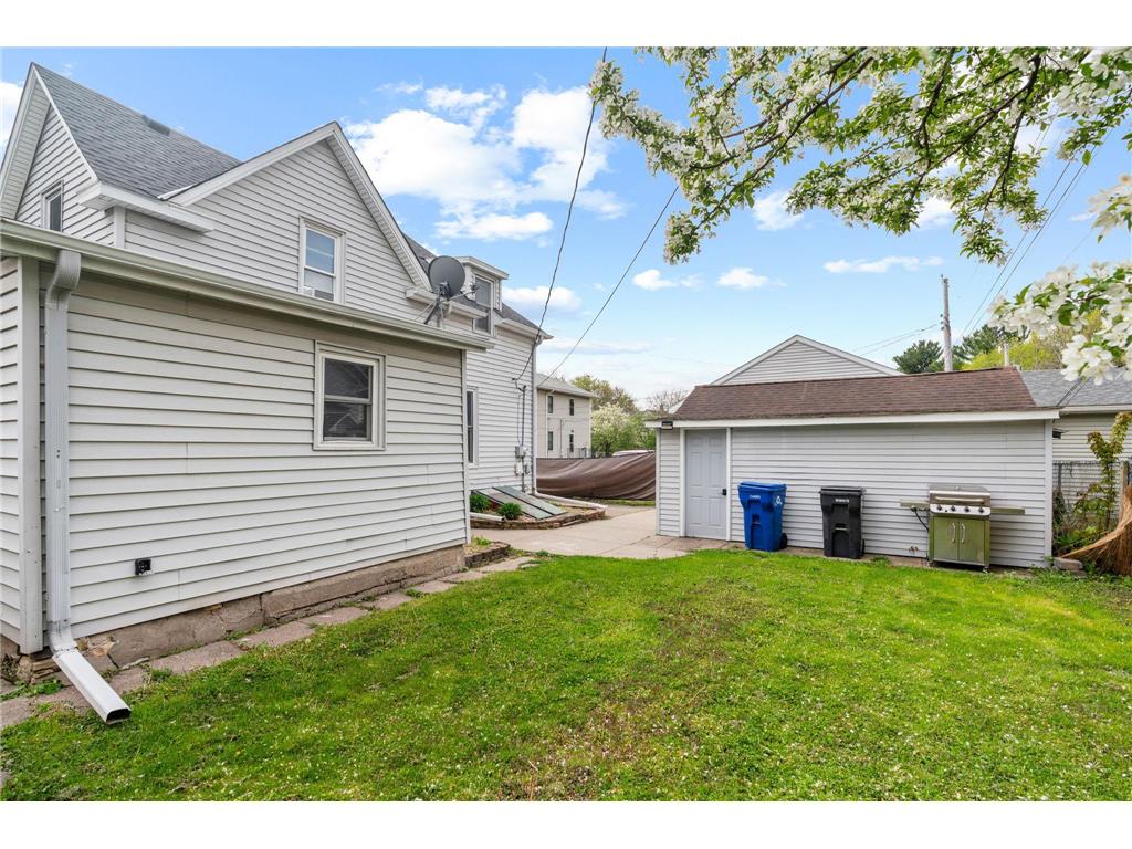 385 - 387 Stryker Avenue Saint Paul MN 55107 7082016 image63