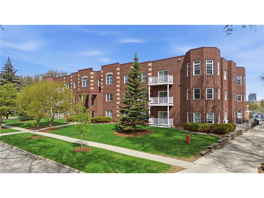 385 7th Avenue S #Unit 104 Fargo ND 58103 7073455 image1