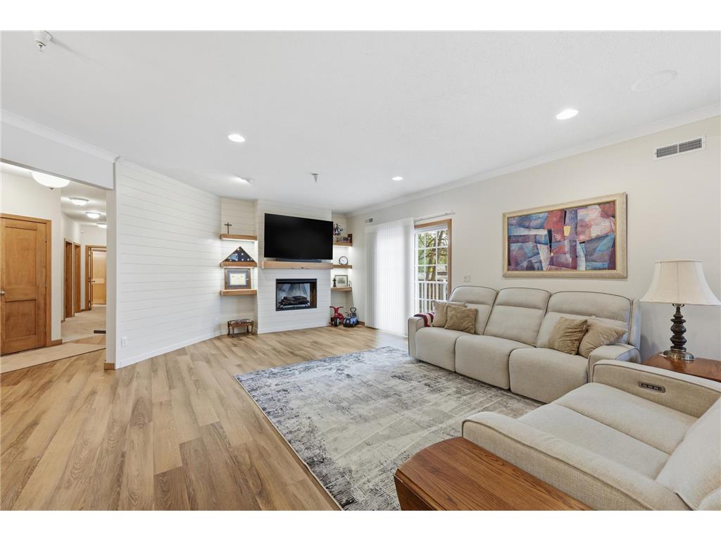 385 7th Avenue S #Unit 104 Fargo ND 58103 7073455 image6