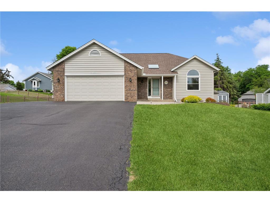 385 Highwood Drive Circle Chaska MN 55318 6699647 image1