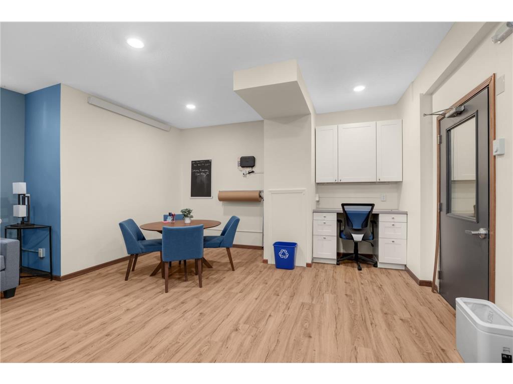 385 Laurel Avenue #10 Saint Paul MN 55102 7030800 image15