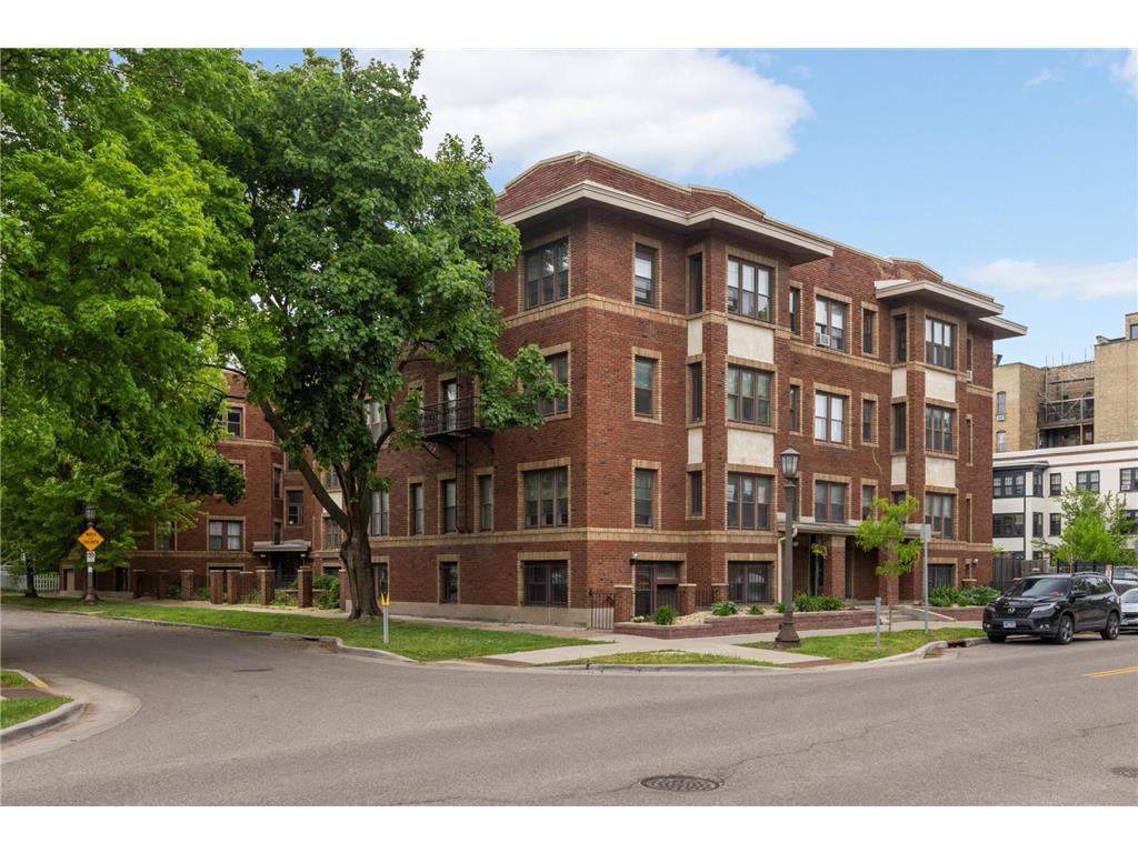 385 Laurel Avenue #10 Saint Paul MN 55102 7030800 image17
