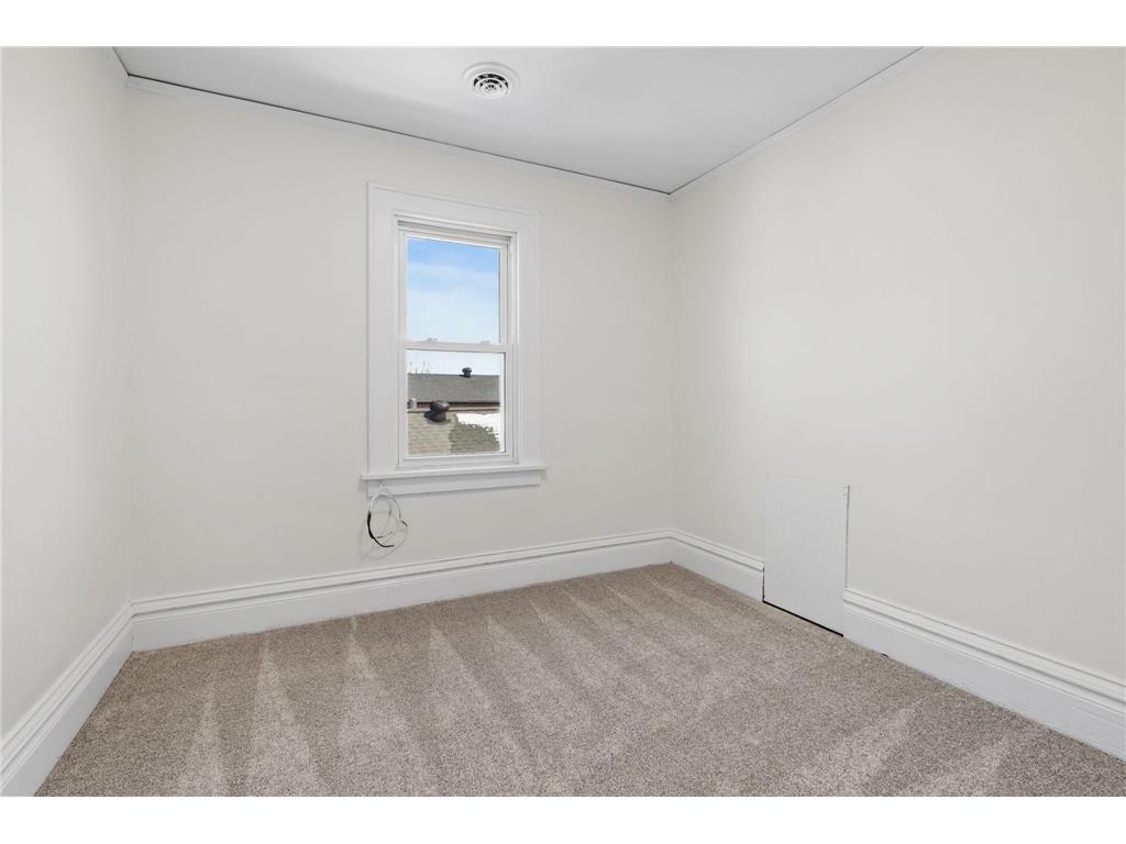 3850 Colfax Avenue N Minneapolis MN 55412 7039513 image23