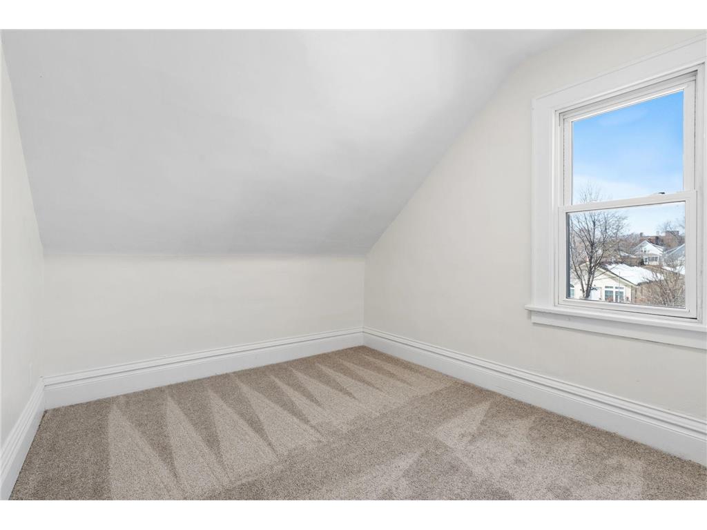 3850 Colfax Avenue N Minneapolis MN 55412 7039513 image25