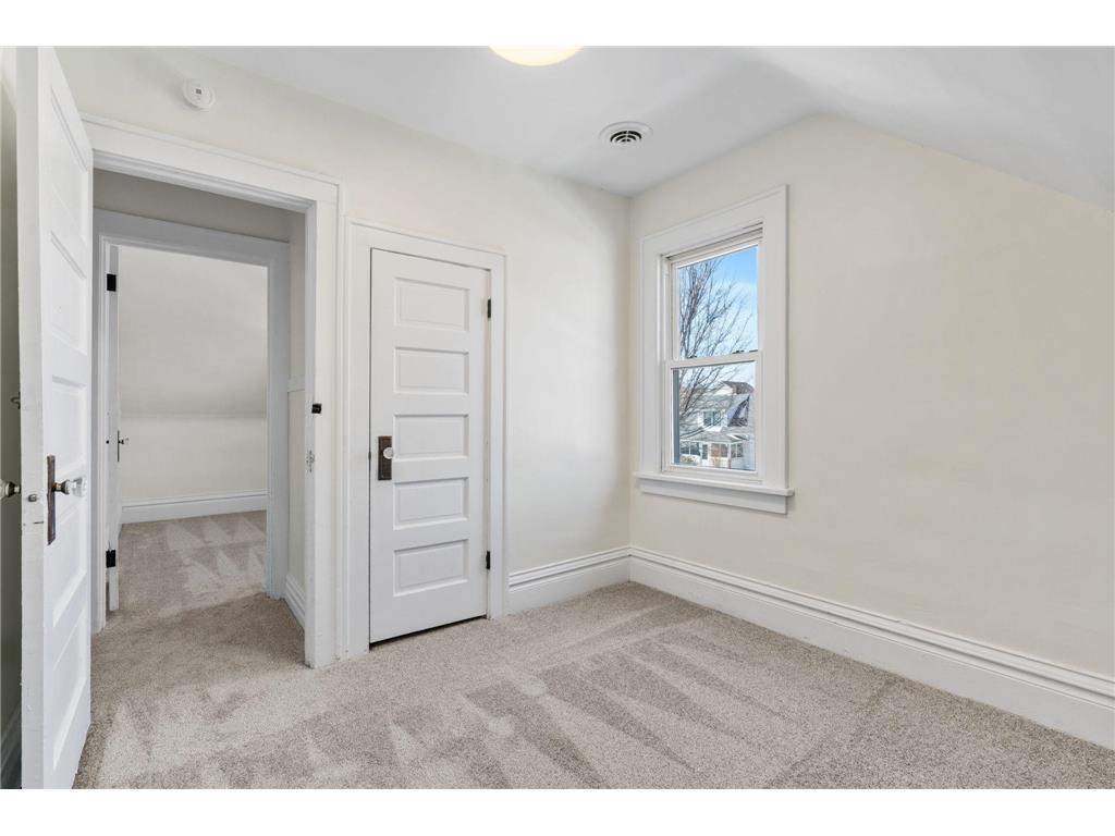 3850 Colfax Avenue N Minneapolis MN 55412 7039513 image28