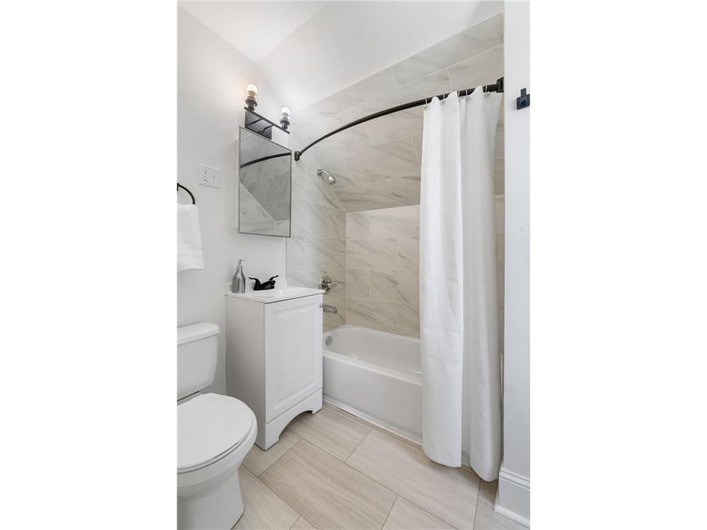 3850 Colfax Avenue N Minneapolis MN 55412 7039513 image30