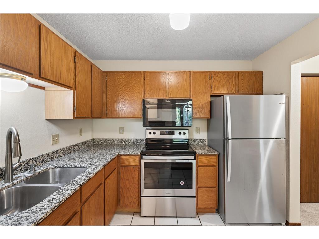 3850 Plymouth Boulevard #117 Plymouth MN 55446 6807501 image15