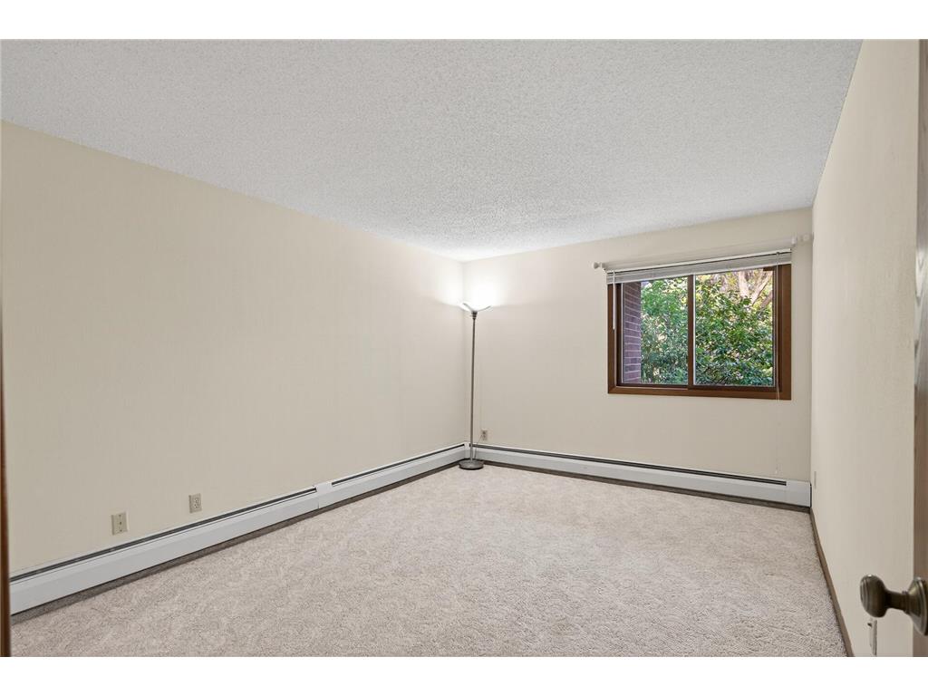 3850 Plymouth Boulevard #117 Plymouth MN 55446 6807501 image18