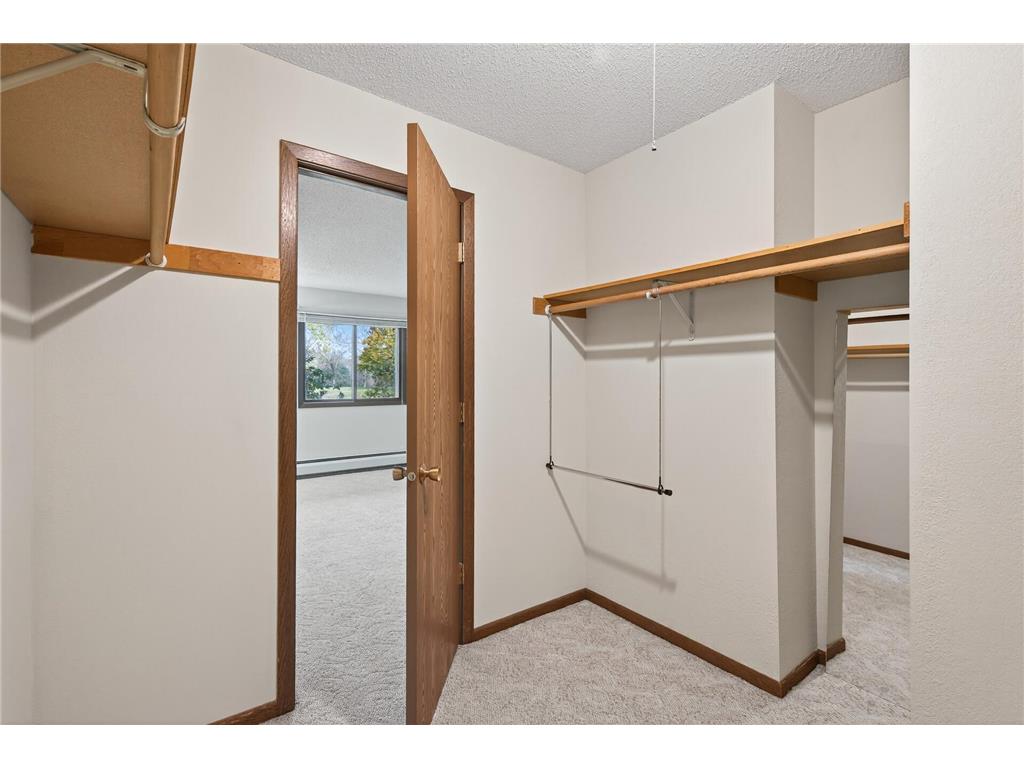 3850 Plymouth Boulevard #117 Plymouth MN 55446 6807501 image25