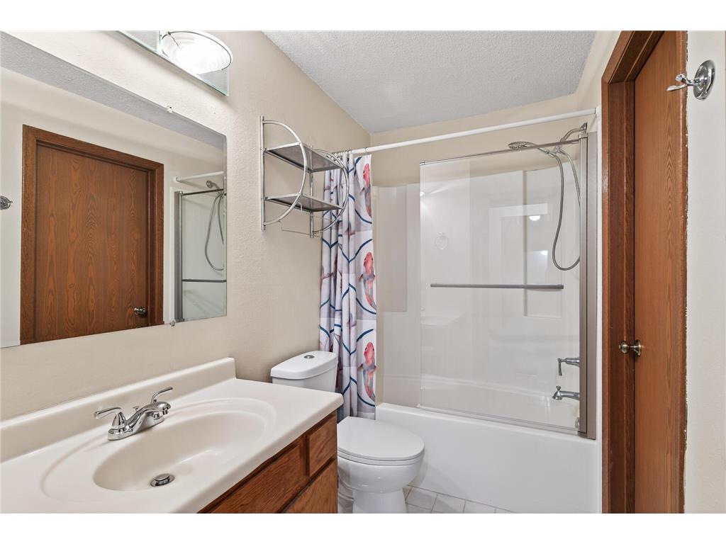 3850 Plymouth Boulevard #117 Plymouth MN 55446 6807501 image26