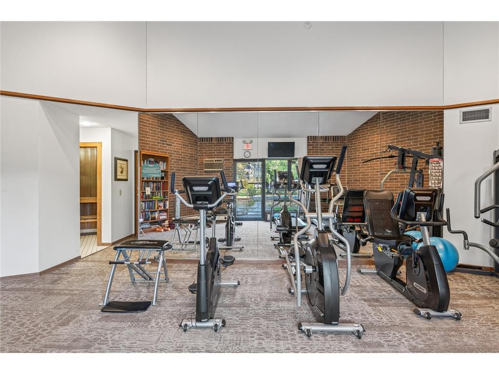 3850 Plymouth Boulevard #117 Plymouth MN 55446 6807501 image31