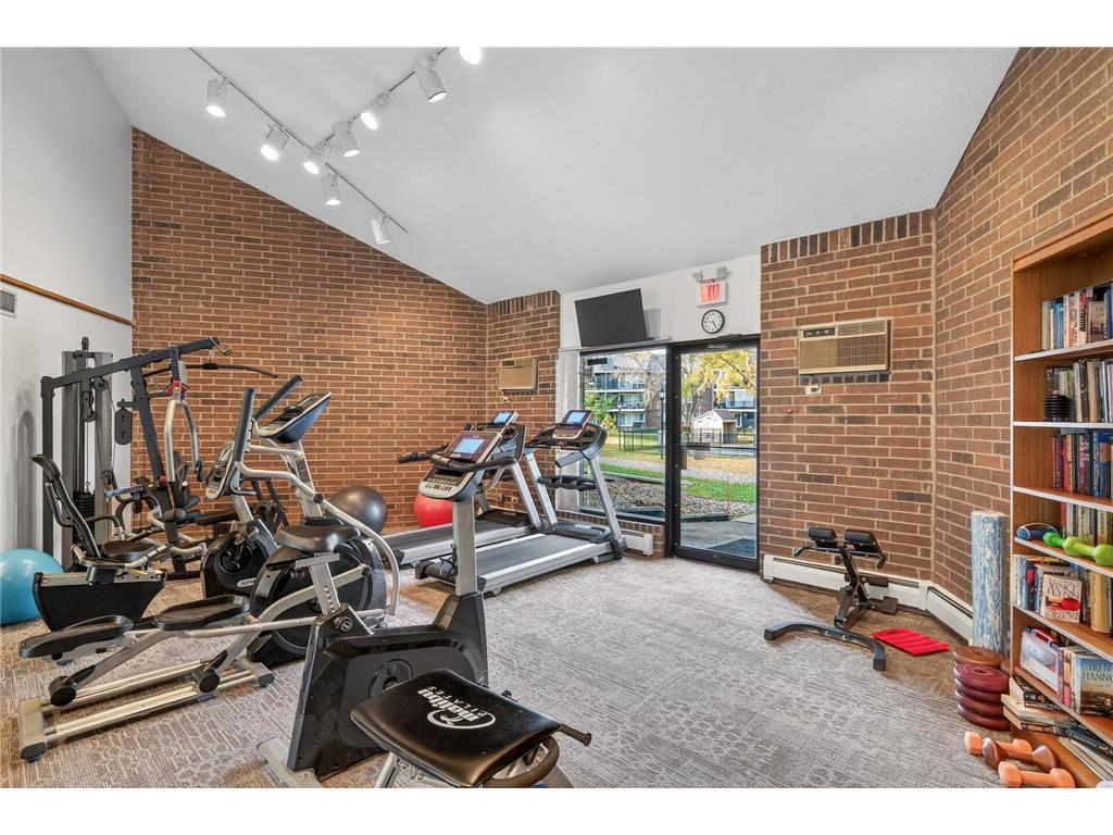 3850 Plymouth Boulevard #117 Plymouth MN 55446 6807501 image32