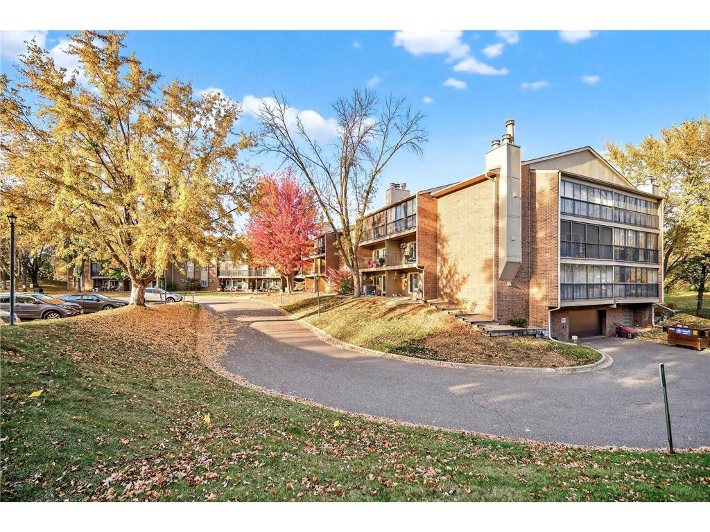 3850 Plymouth Boulevard #117 Plymouth MN 55446 6807501 image41