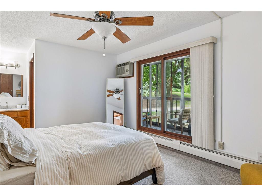 3850 Plymouth Boulevard #205 Plymouth MN 55446 7098773 image14