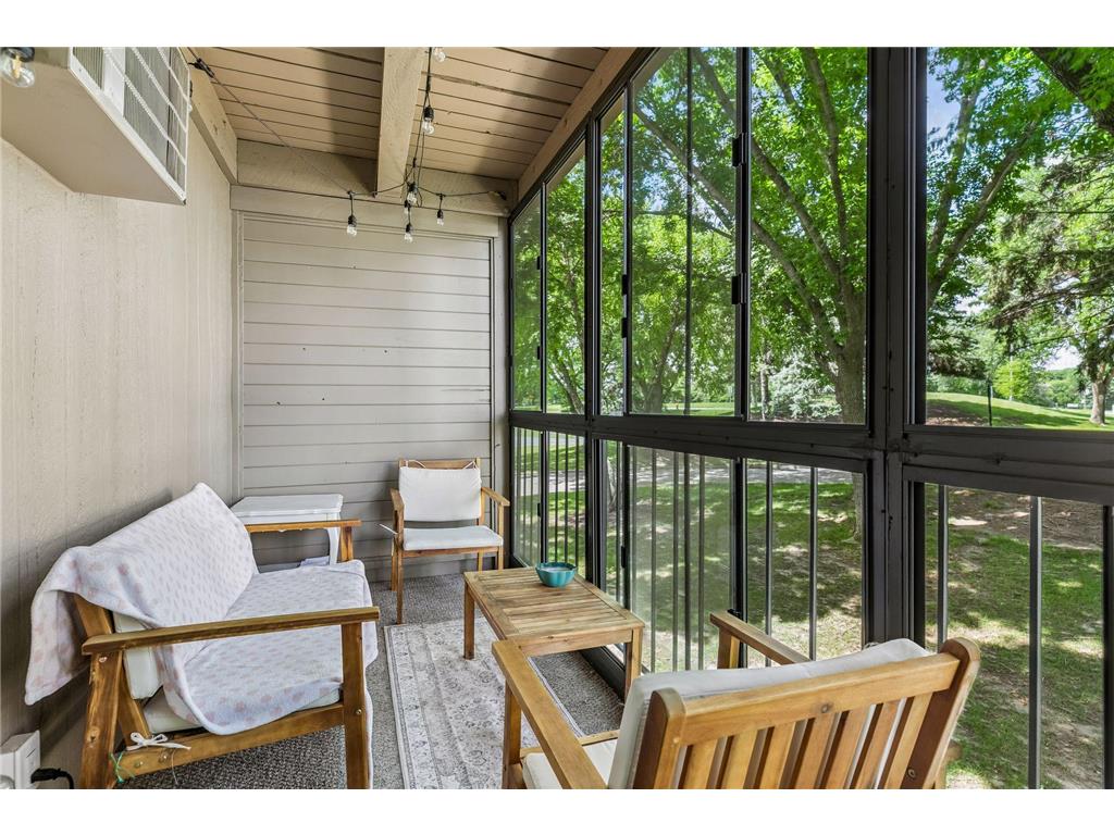 3850 Plymouth Boulevard #205 Plymouth MN 55446 7098773 image16