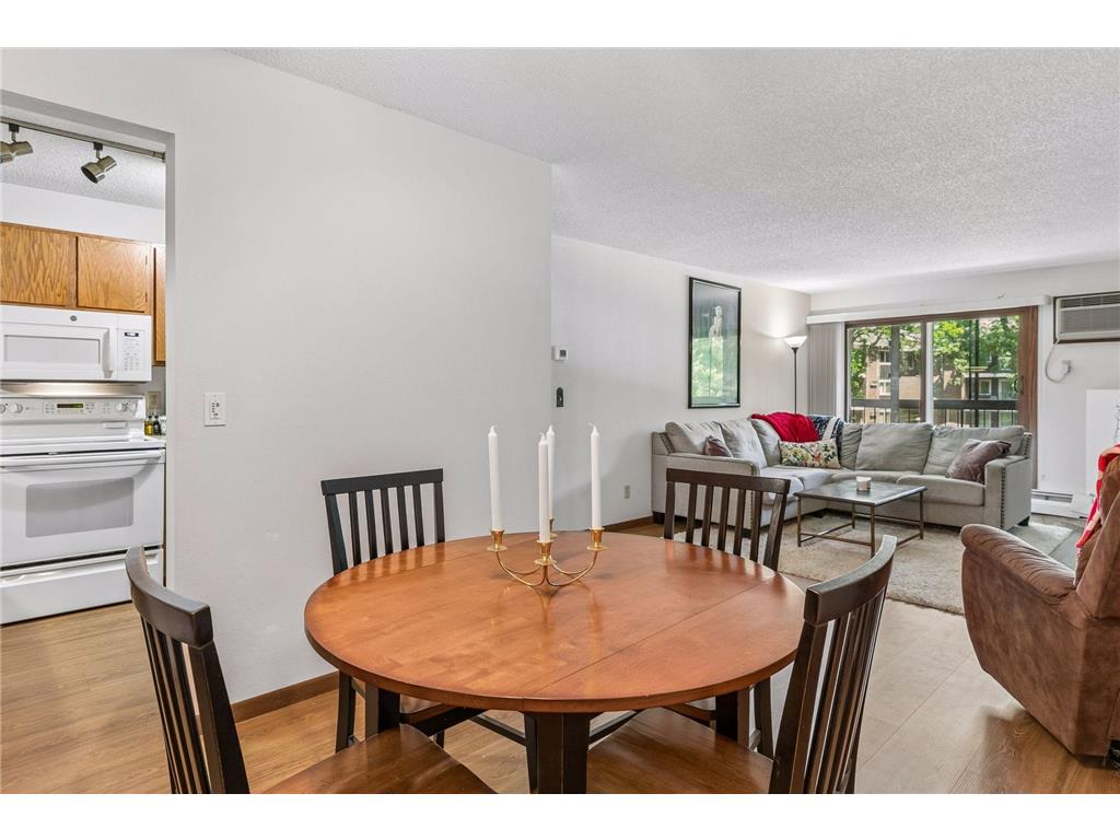 3850 Plymouth Boulevard #205 Plymouth MN 55446 7098773 image9