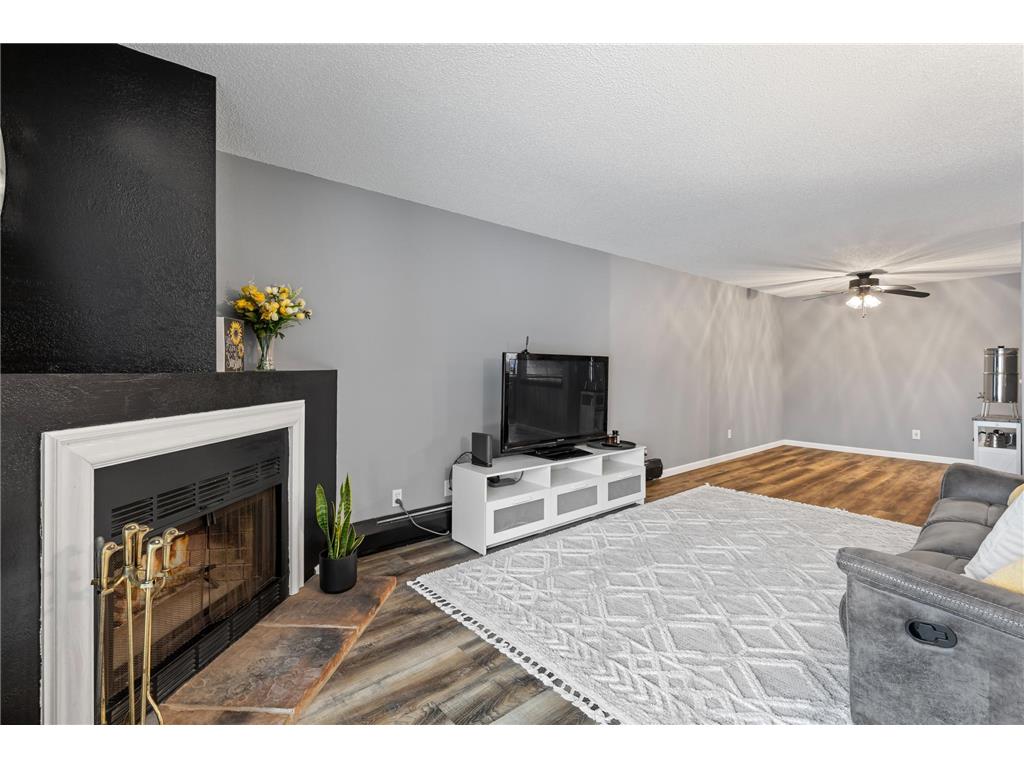 3850 Plymouth Boulevard #223 Plymouth MN 55446 7042587 image13