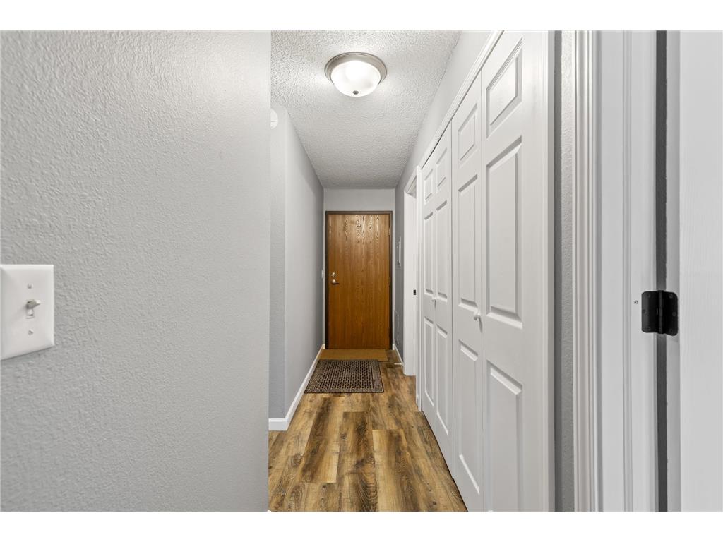 3850 Plymouth Boulevard #223 Plymouth MN 55446 7042587 image15