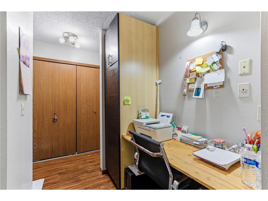 3850 Plymouth Boulevard #323 Plymouth MN 55446 7038393 image11