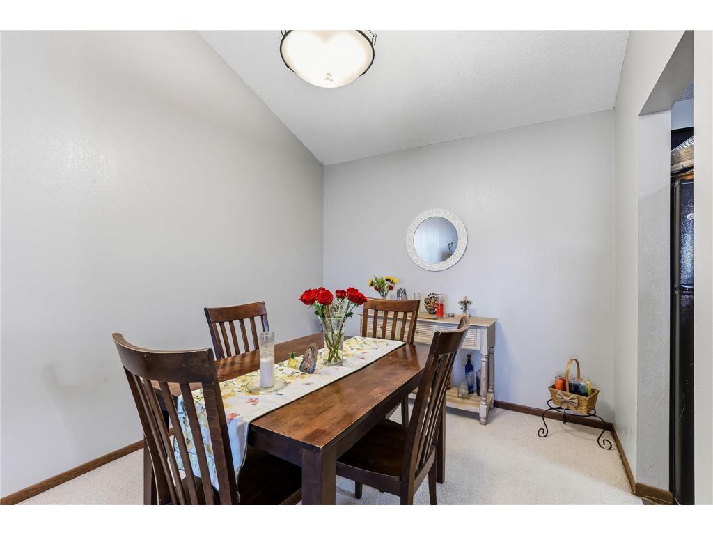 3850 Plymouth Boulevard #323 Plymouth MN 55446 7038393 image12