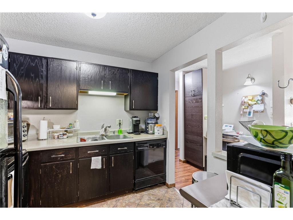 3850 Plymouth Boulevard #323 Plymouth MN 55446 7038393 image16