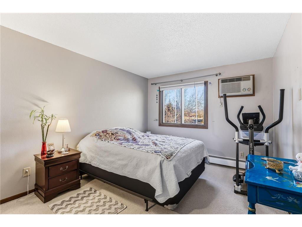 3850 Plymouth Boulevard #323 Plymouth MN 55446 7038393 image24