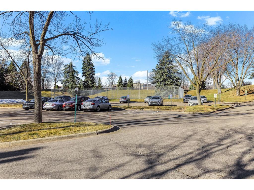 3850 Plymouth Boulevard #323 Plymouth MN 55446 7038393 image34