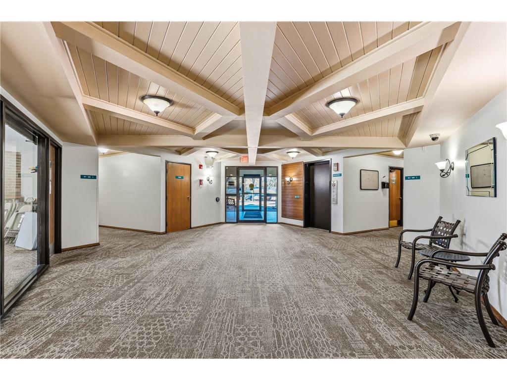 3850 Plymouth Boulevard #323 Plymouth MN 55446 7038393 image6