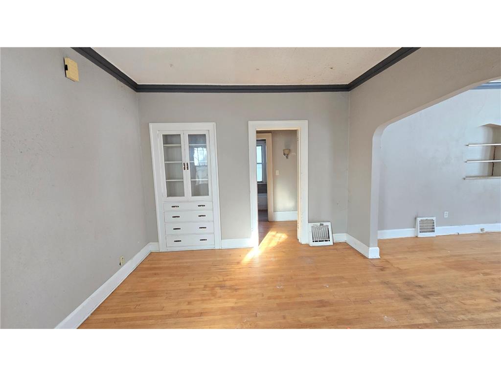 3851 Aldrich Avenue N Minneapolis MN 55412 7010799 image10