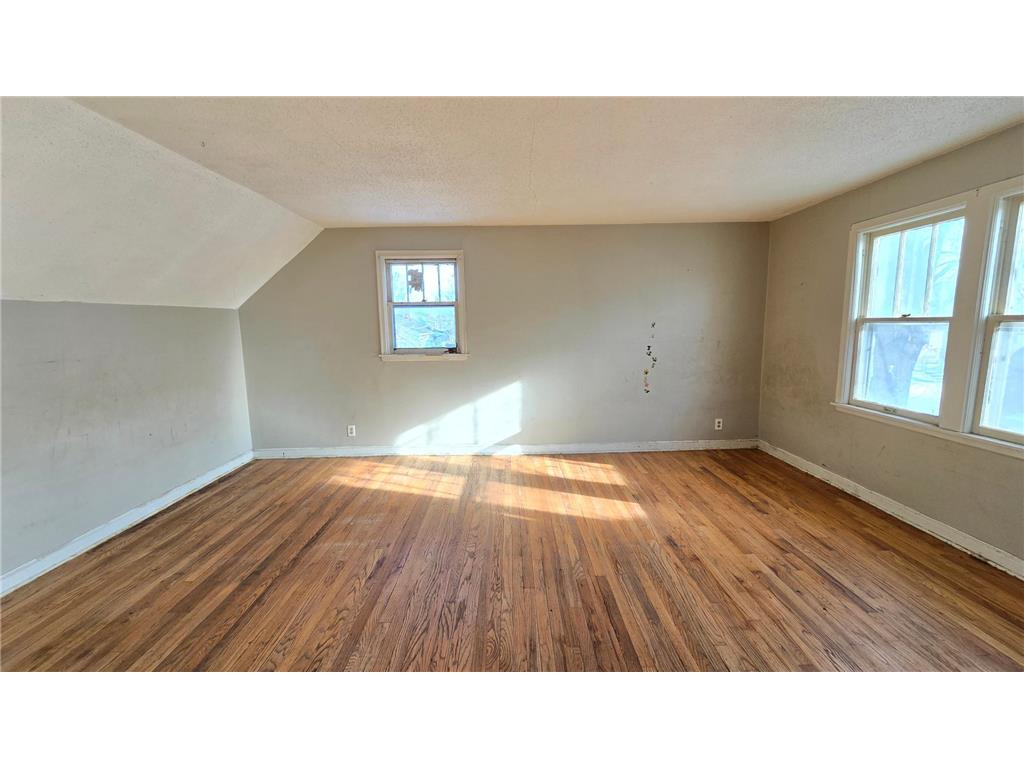 3851 Aldrich Avenue N Minneapolis MN 55412 7010799 image15