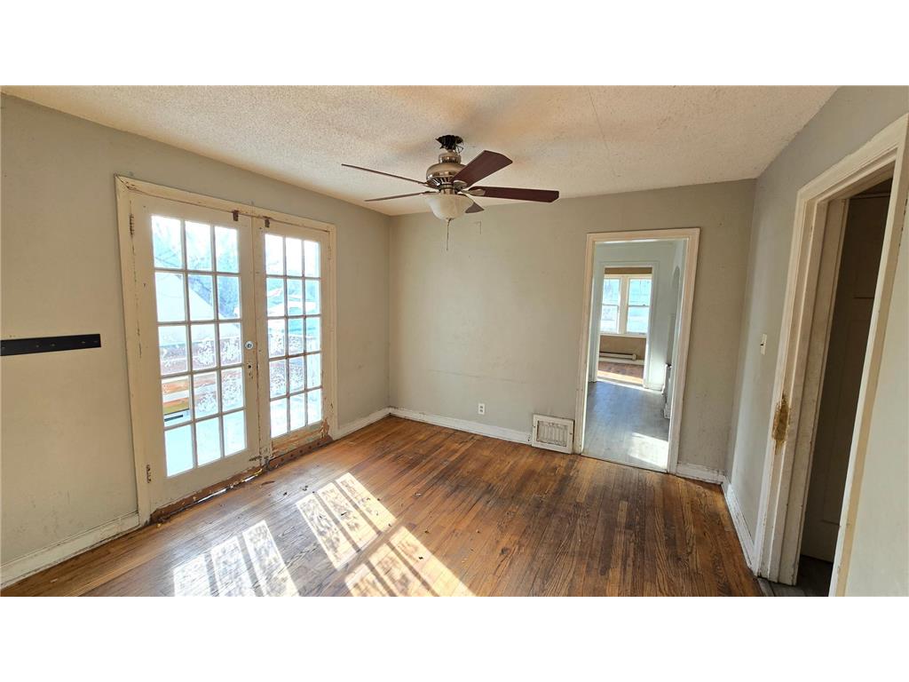 3851 Aldrich Avenue N Minneapolis MN 55412 7010799 image18