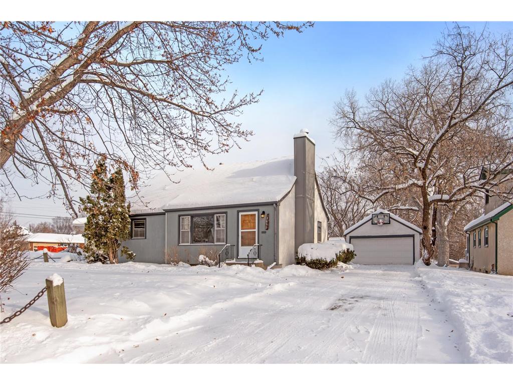 3851 Buchanan Street NE Columbia Heights MN 55421 6319079 image1