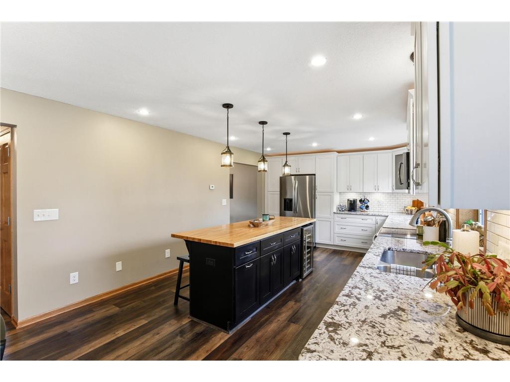 3851 Featherstone Circle Woodbury MN 55125 7068363 image12