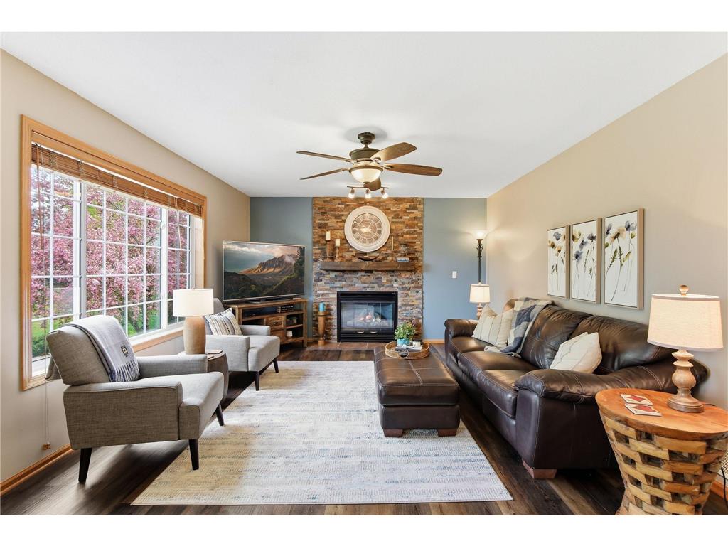 3851 Featherstone Circle Woodbury MN 55125 7068363 image15