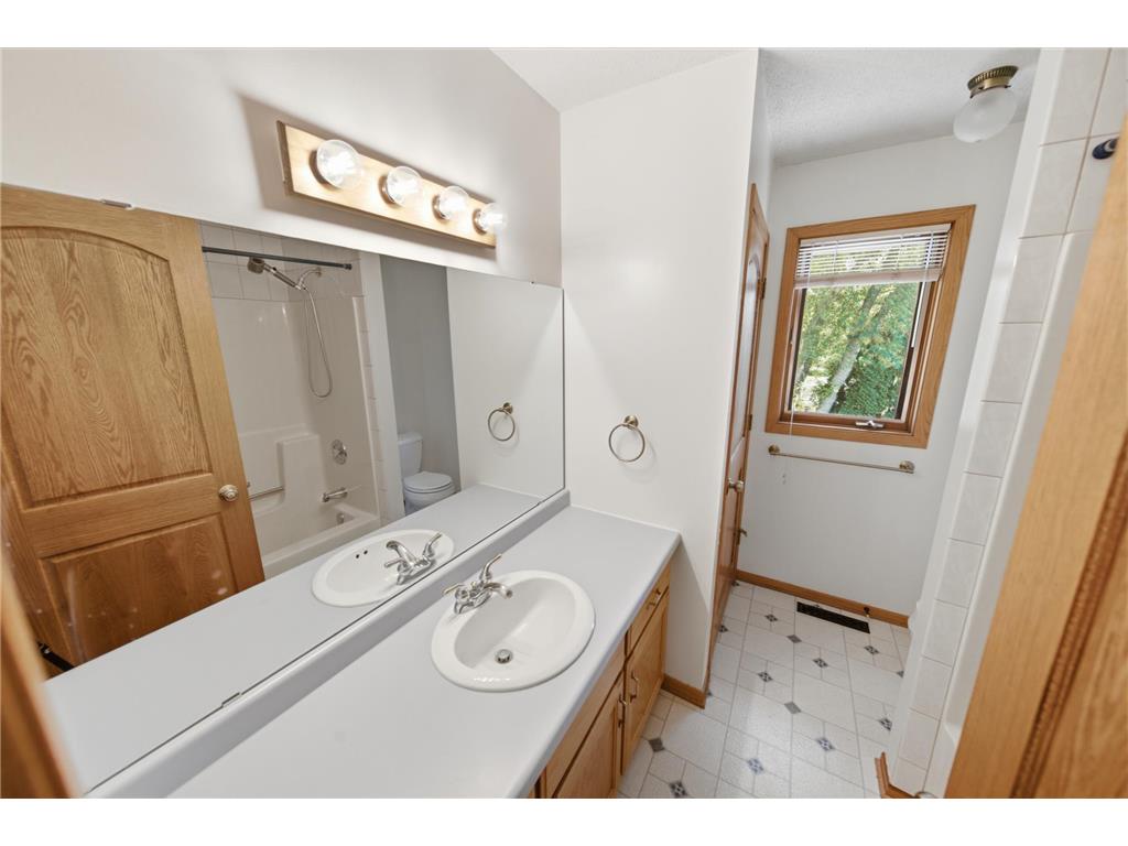 3851 Newport Lane NW Rochester MN 55901 7099872 image37