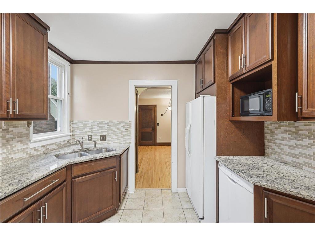 3852 22nd Avenue S Minneapolis MN 55407 6806256 image17