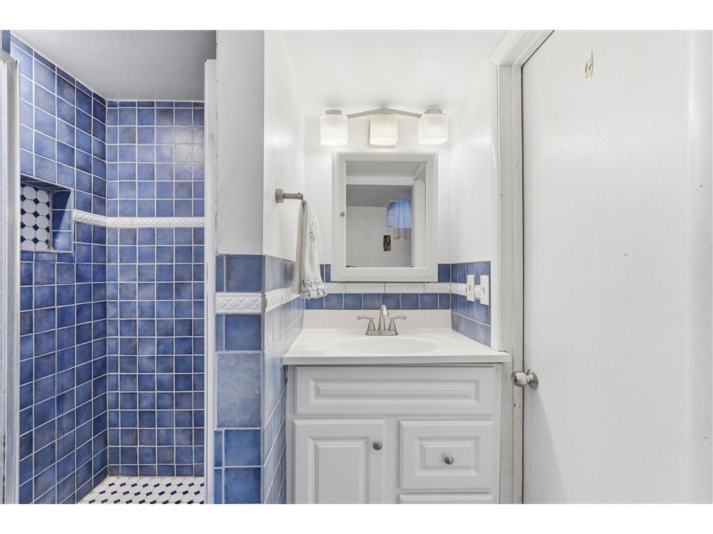 3852 22nd Avenue S Minneapolis MN 55407 6806256 image34